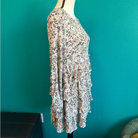 Urban Outfitters Cream Botanical Floral Tiered Dress Women's Small - Picture 7 of 11